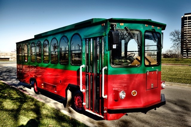 Showtime Transportation Kansas City Historic Trolley Red and Green