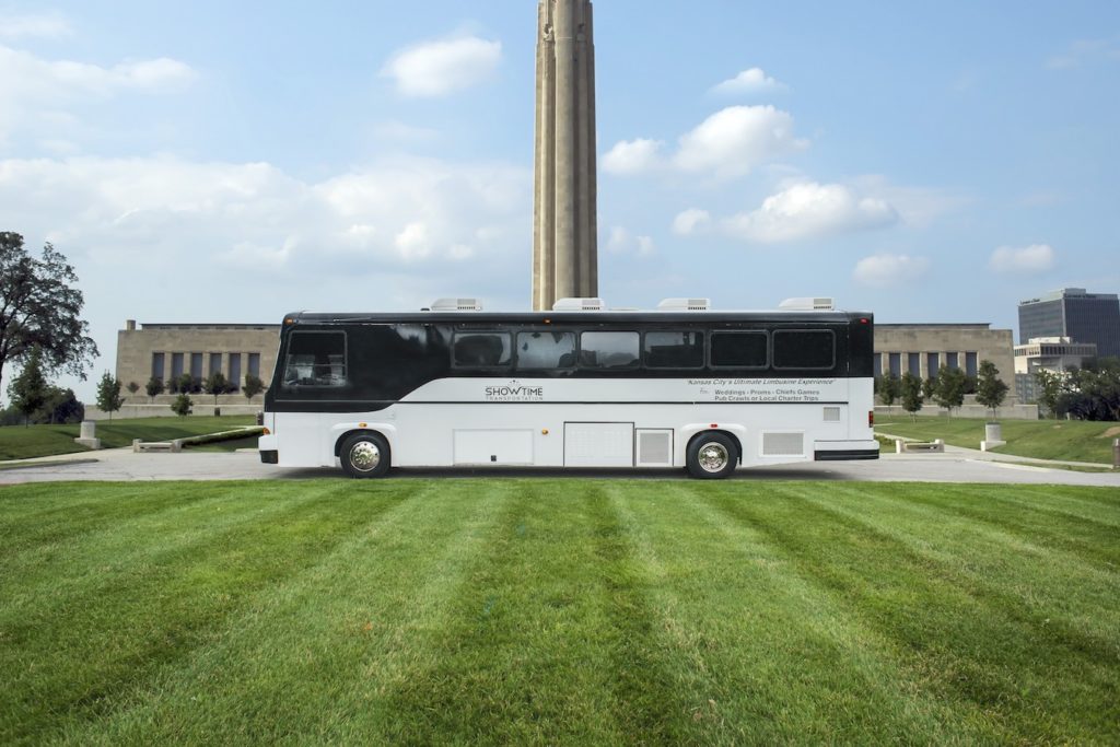 Showtime Transportation Kansas City Limbusine Party Limo Bus Near Downtown Memorial