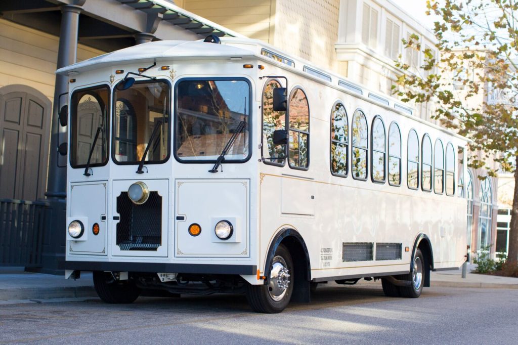 Showtime Transportation Kansas City White Trolley